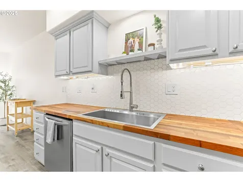14278 Brittany Terrace Oregon City OR 97045
