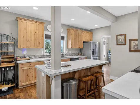 918 E 16th Street Lafayette OR 97127