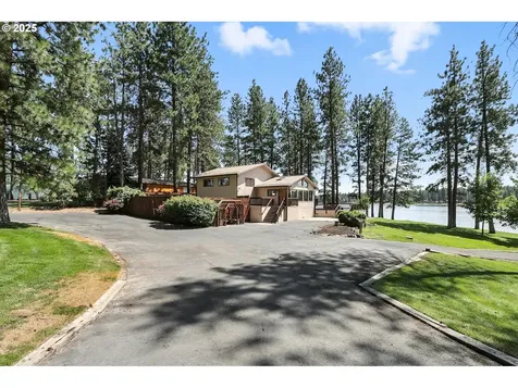 112 N Sentosa Lake Road Tygh Valley OR 97063