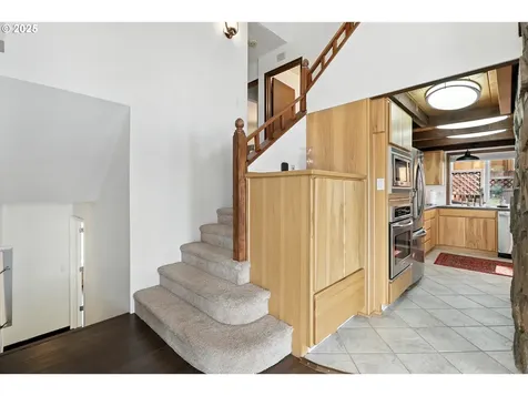 112 N Sentosa Lake Road Tygh Valley OR 97063