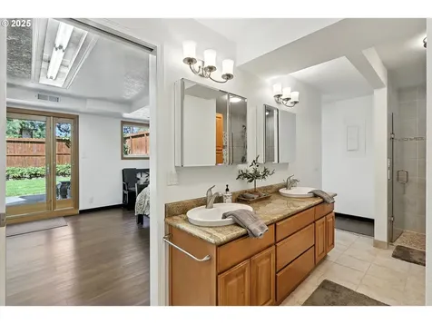 112 N Sentosa Lake Road Tygh Valley OR 97063