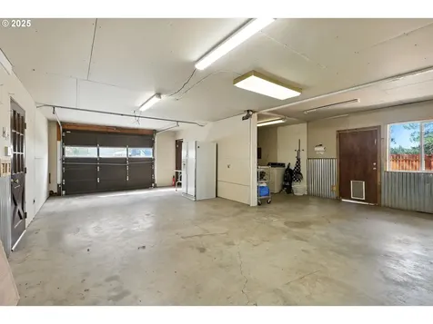 112 N Sentosa Lake Road Tygh Valley OR 97063