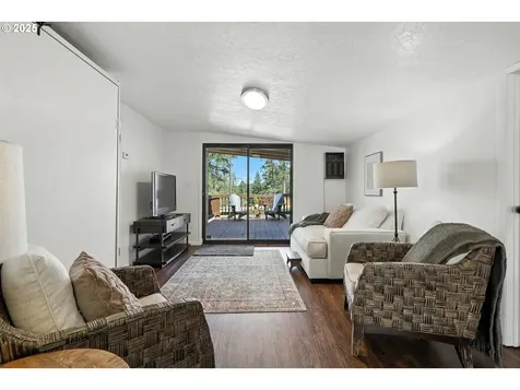 112 N Sentosa Lake Road Tygh Valley OR 97063