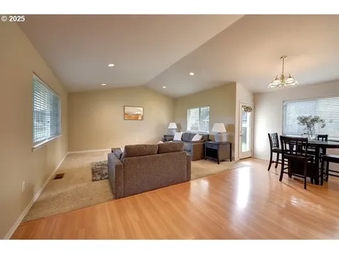 618 7th Avenue Hammond OR 97121
