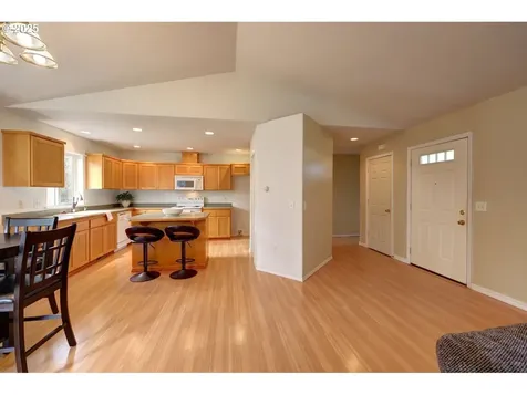 618 7th Avenue Hammond OR 97121