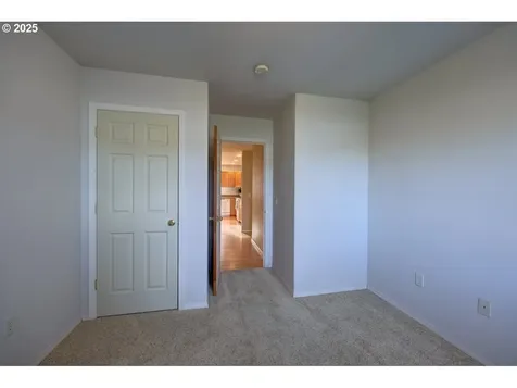 618 7th Avenue Hammond OR 97121