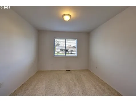 618 7th Avenue Hammond OR 97121
