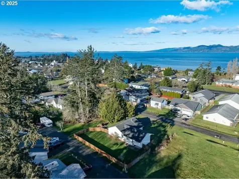 618 7th Avenue Hammond OR 97121