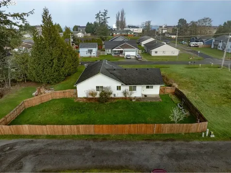 618 7th Avenue Hammond OR 97121