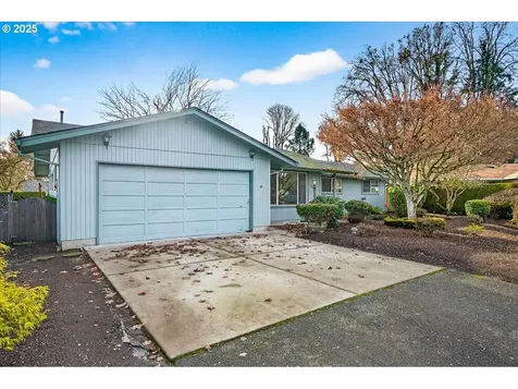 33904 SE Patricia Way Scappoose OR 97056