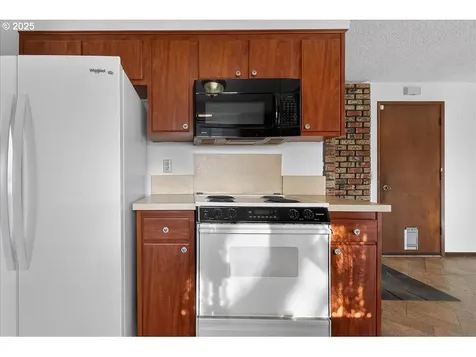 33904 SE Patricia Way Scappoose OR 97056