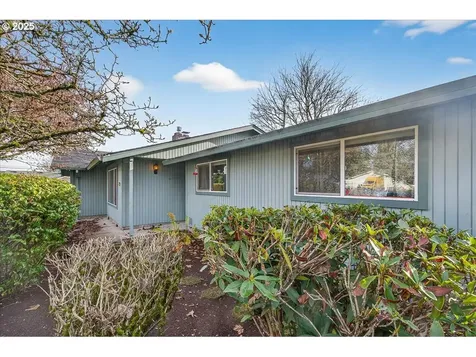 33904 SE Patricia Way Scappoose OR 97056