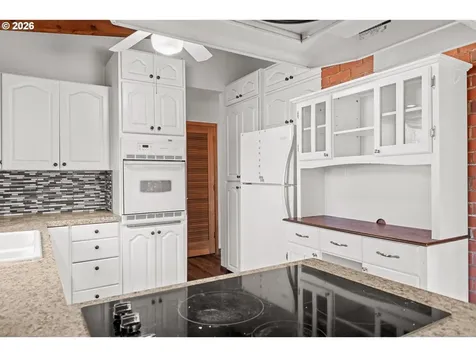 56671 Pleasant Hill Drive Coquille OR 97423