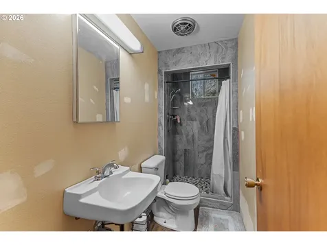 56671 Pleasant Hill Drive Coquille OR 97423