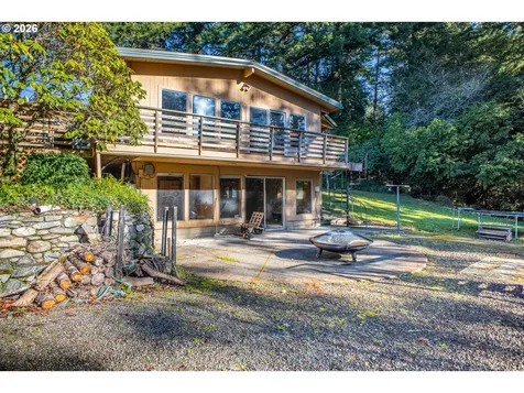 56671 Pleasant Hill Drive Coquille OR 97423