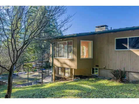 56671 Pleasant Hill Drive Coquille OR 97423