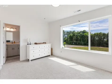 1030 E Ginger Root Court Newberg OR 97132
