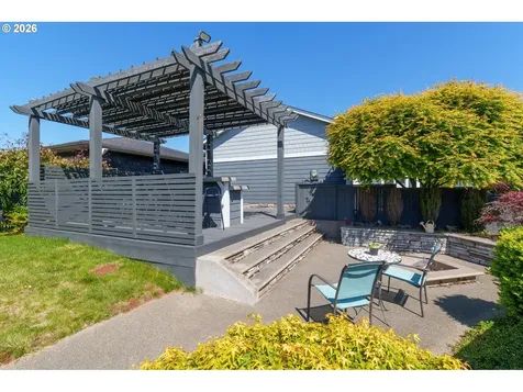 3220 Natalie Way Bandon OR 97411