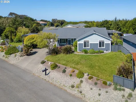 3220 Natalie Way Bandon OR 97411