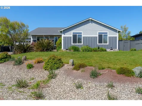 3220 Natalie Way Bandon OR 97411
