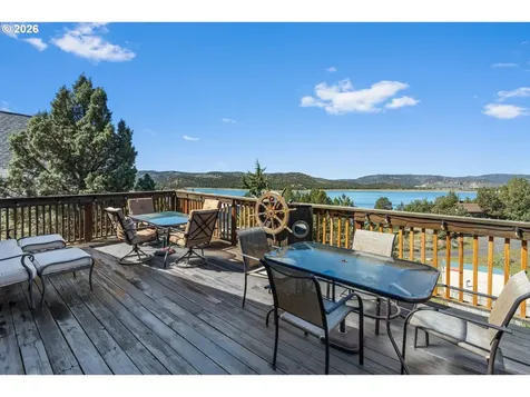 12416 SE Vista Loop Prineville OR 97754
