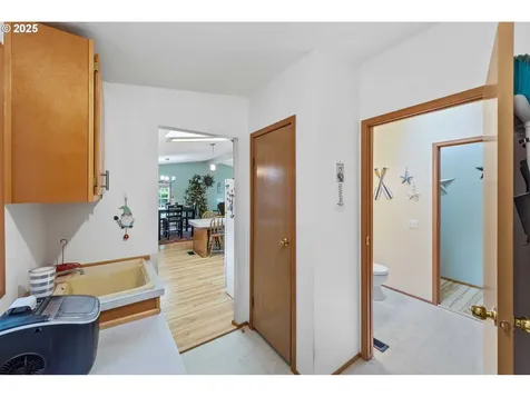 530 Village Pines Way Coos Bay OR 97420