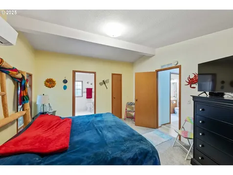 530 Village Pines Way Coos Bay OR 97420