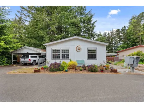530 Village Pines Way Coos Bay OR 97420