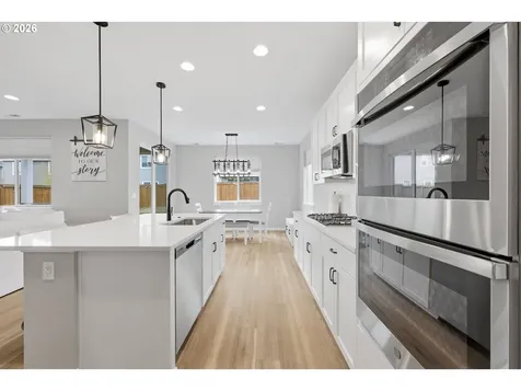 27621 SW Alder Lane Wilsonville OR 97070