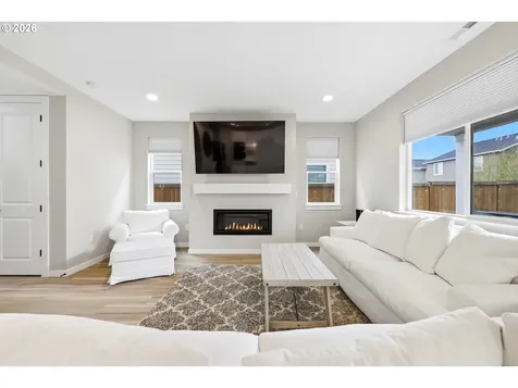 27621 SW Alder Lane Wilsonville OR 97070