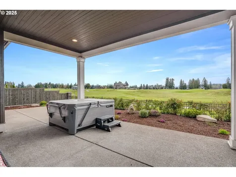 6020 SE Mcinnis Street Hillsboro OR 97123