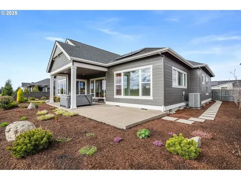 6020 SE Mcinnis Street Hillsboro OR 97123