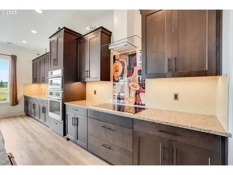 6020 SE Mcinnis Street Hillsboro OR 97123