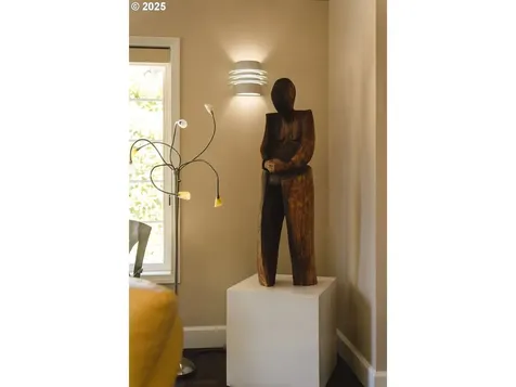 12442 SW 122nd Avenue Portland OR 97223