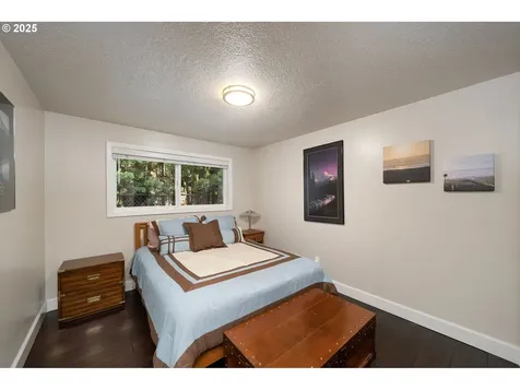 12442 SW 122nd Avenue Portland OR 97223