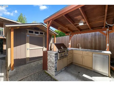 12442 SW 122nd Avenue Portland OR 97223