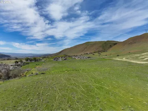 9257 State Route 14 Wishram WA 98673