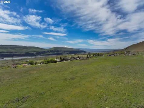 9257 State Route 14 Wishram WA 98673