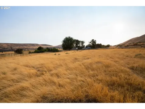 9257 State Route 14 Wishram WA 98673