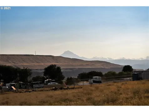 9257 State Route 14 Wishram WA 98673