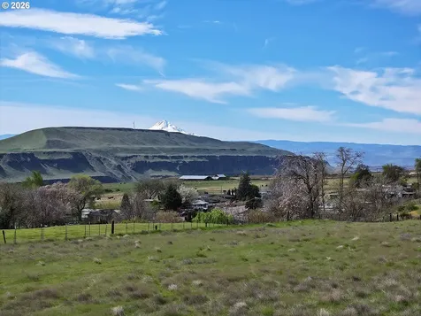 9257 State Route 14 Wishram WA 98673