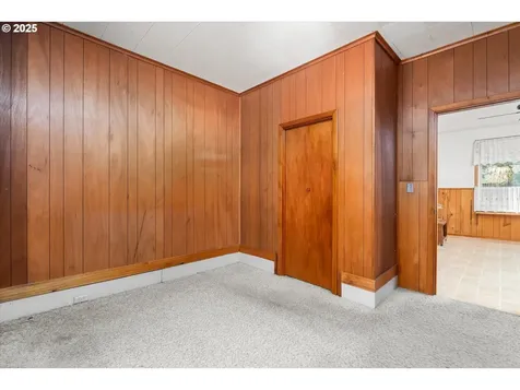 1741 Villard Street Eugene OR 97403