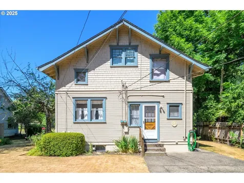 1741 Villard Street Eugene OR 97403
