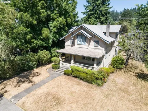 1741 Villard Street Eugene OR 97403