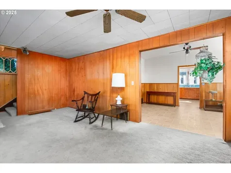 1741 Villard Street Eugene OR 97403