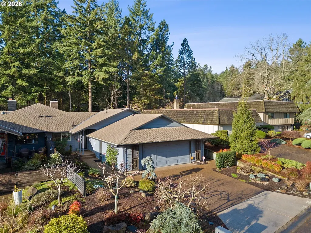 240 Greenridge Drive Lake Oswego OR 97035