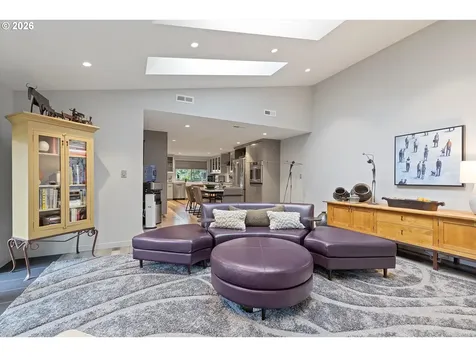 240 Greenridge Drive Lake Oswego OR 97035