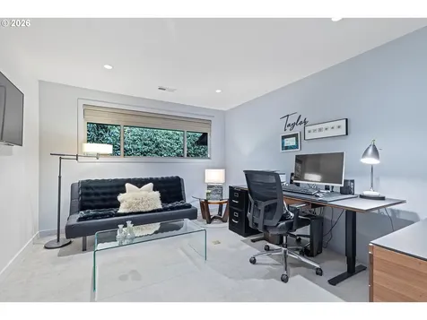 240 Greenridge Drive Lake Oswego OR 97035
