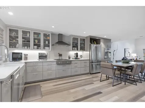 240 Greenridge Drive Lake Oswego OR 97035