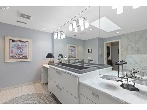 240 Greenridge Drive Lake Oswego OR 97035